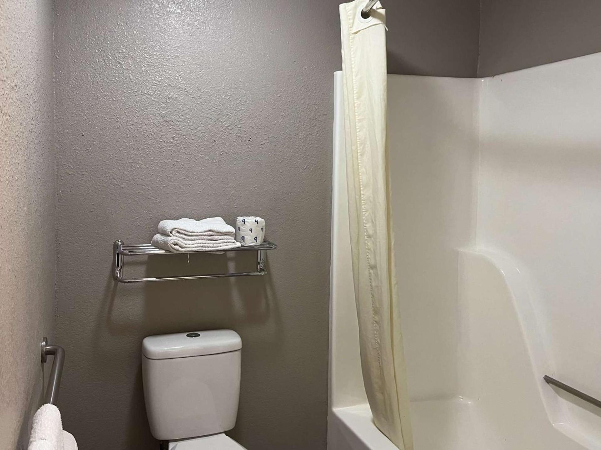 Studio 6 Suites Hurricane, Wv Kültér fotó