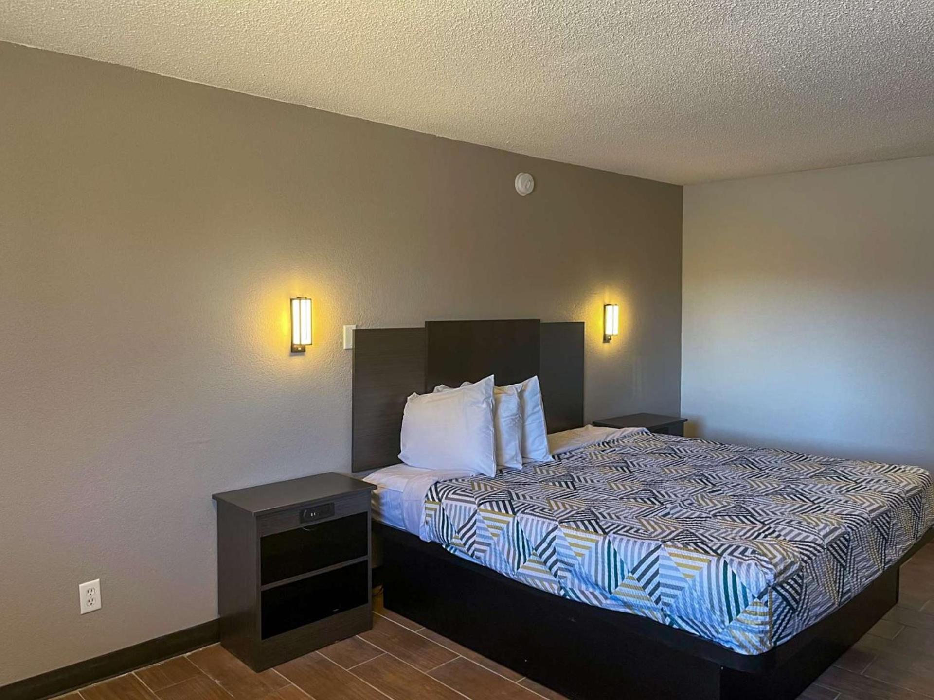 Studio 6 Suites Hurricane, Wv Kültér fotó