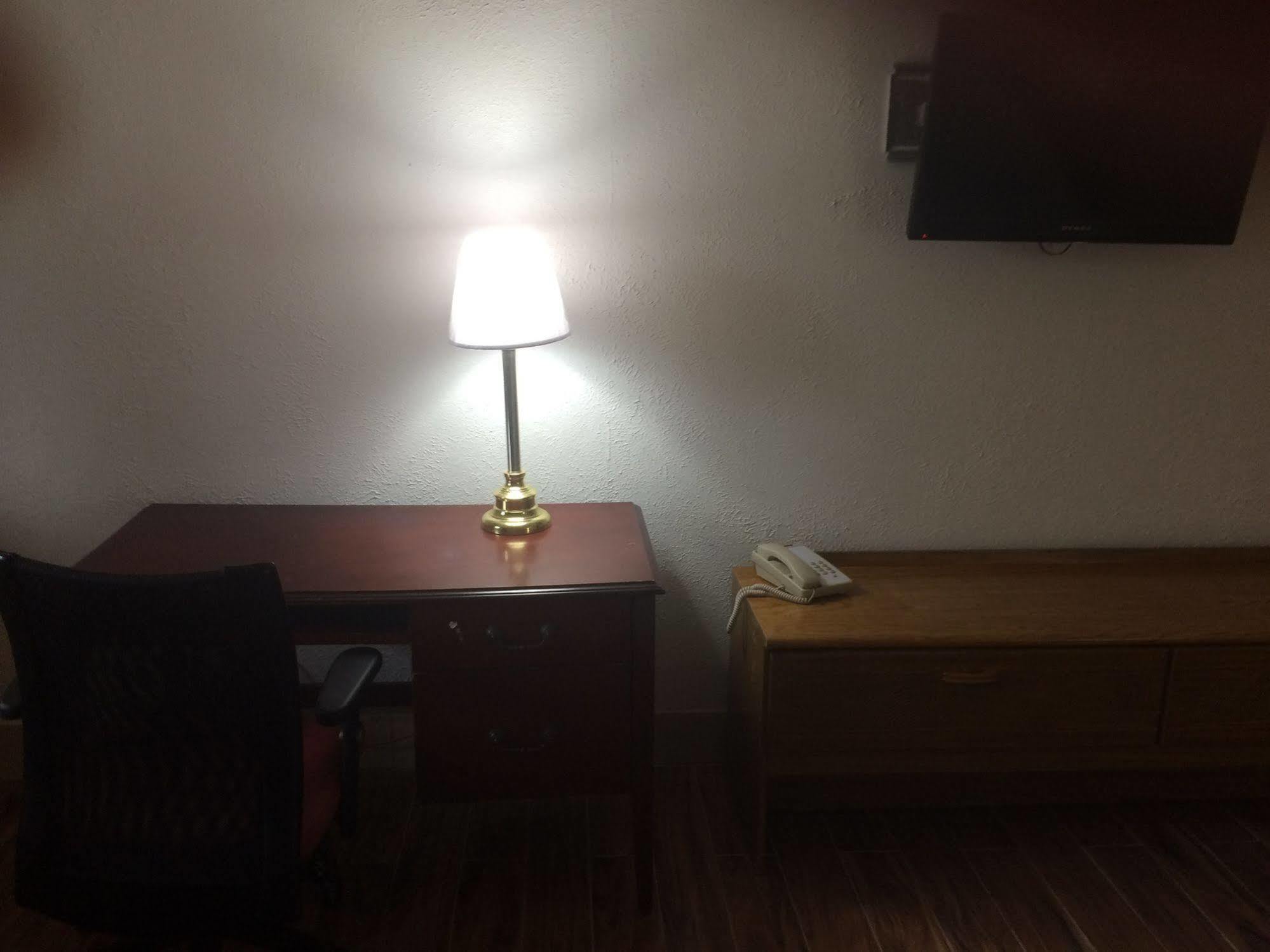 Studio 6 Suites Hurricane, Wv Kültér fotó