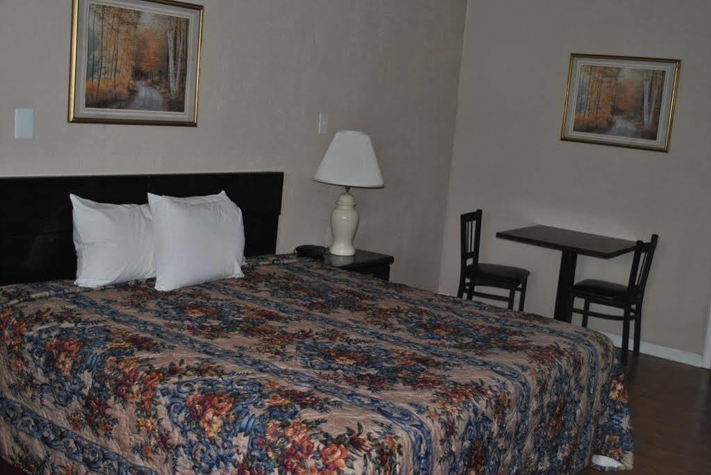 Studio 6 Suites Hurricane, Wv Kültér fotó
