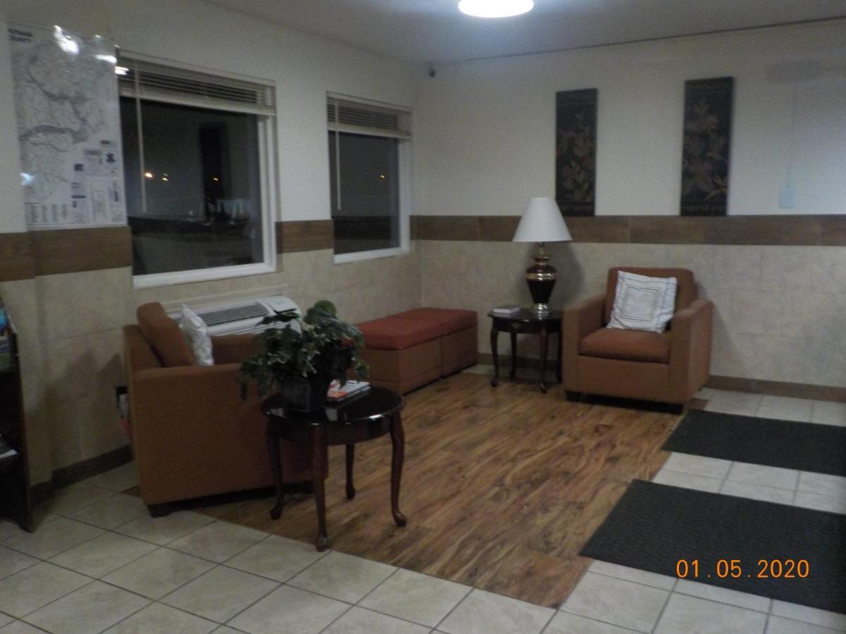 Studio 6 Suites Hurricane, Wv Kültér fotó